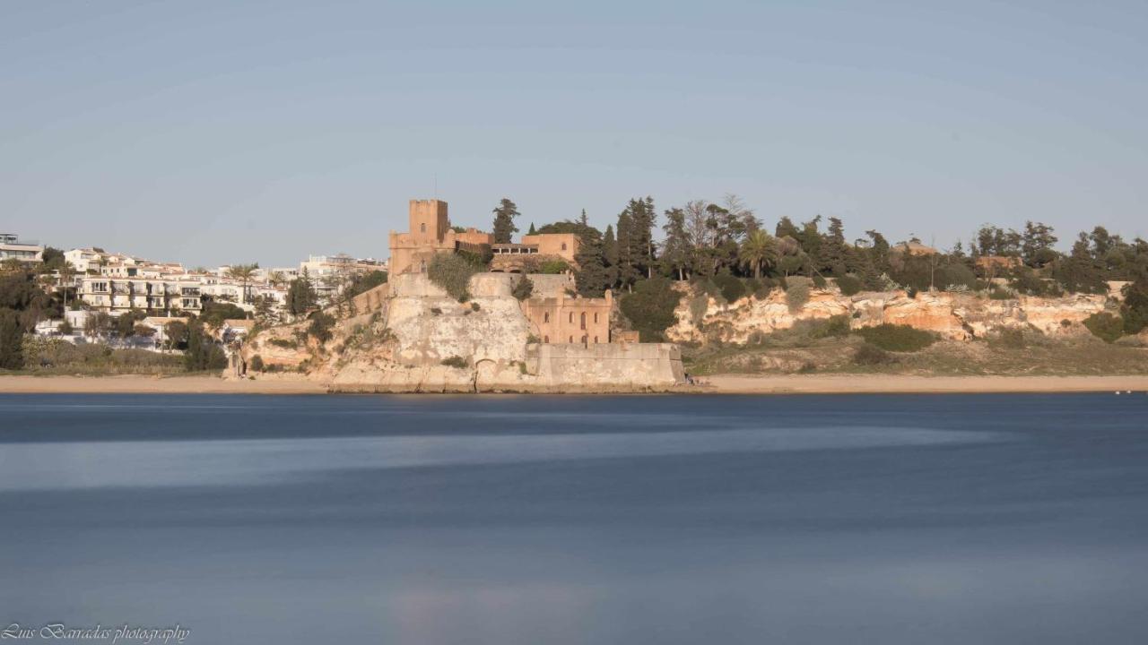Apartamentos Torre Da Rocha Frente Ao Mar بورتيماو المظهر الخارجي الصورة